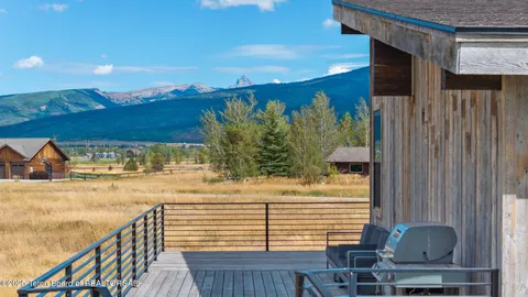 $1,475,000 | 1410 Running Horse Trail, Victor, ID 83455
