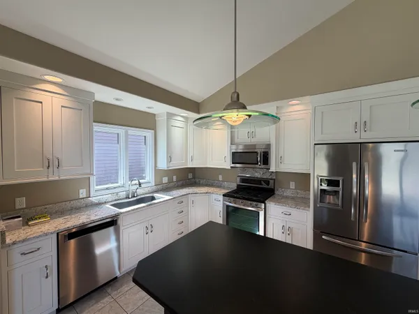 $417,000 | 3410 Bridgetown Road, Bristol, IN 46507