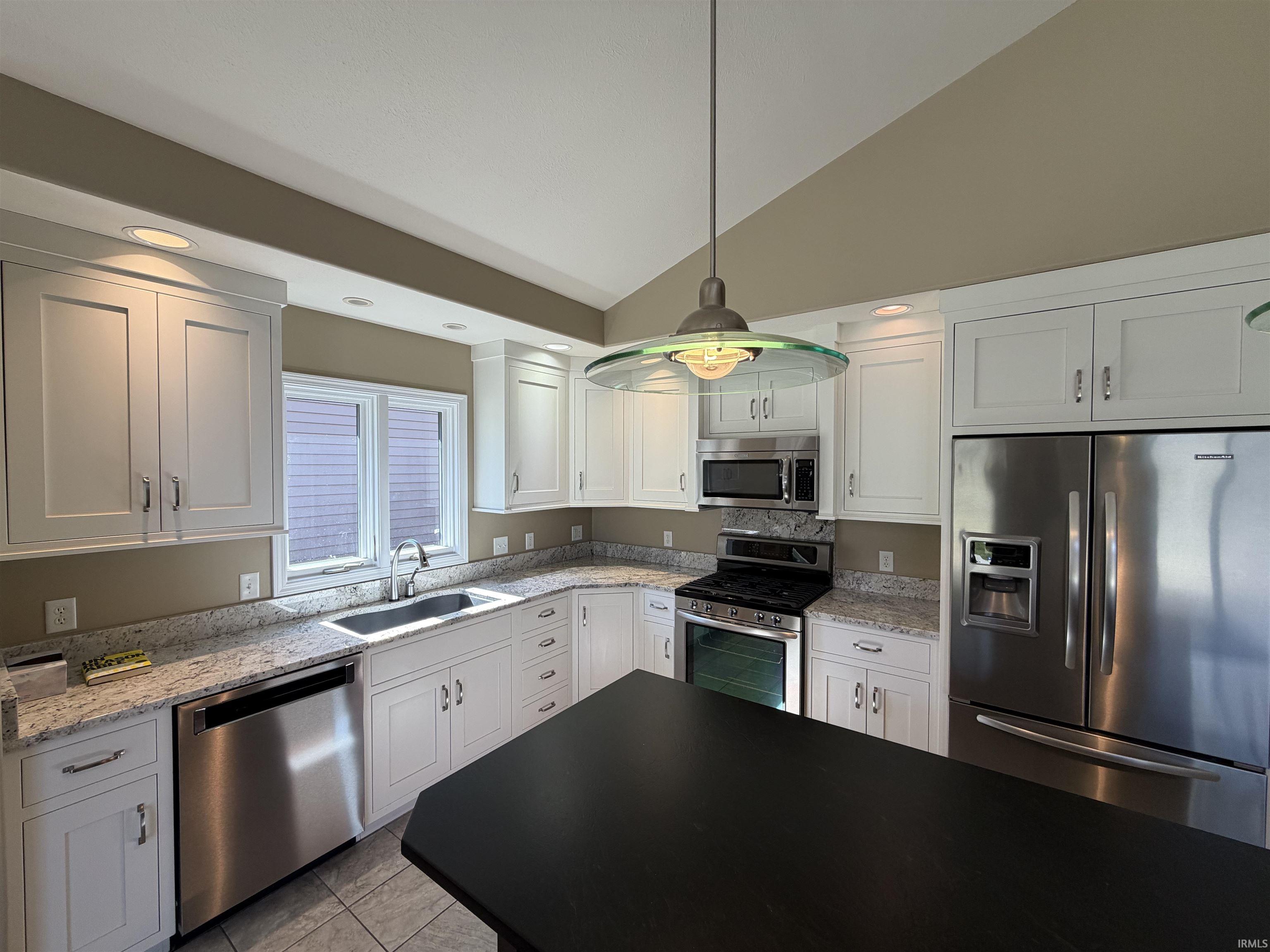 3410 Bridgetown Road Bristol, IN 46507 - Photo 15 of 31 Gallery Image 15