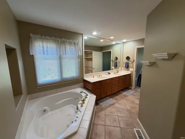 $417,000 | 3410 Bridgetown Road, Bristol, IN 46507