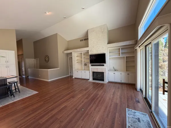 $417,000 | 3410 Bridgetown Road, Bristol, IN 46507