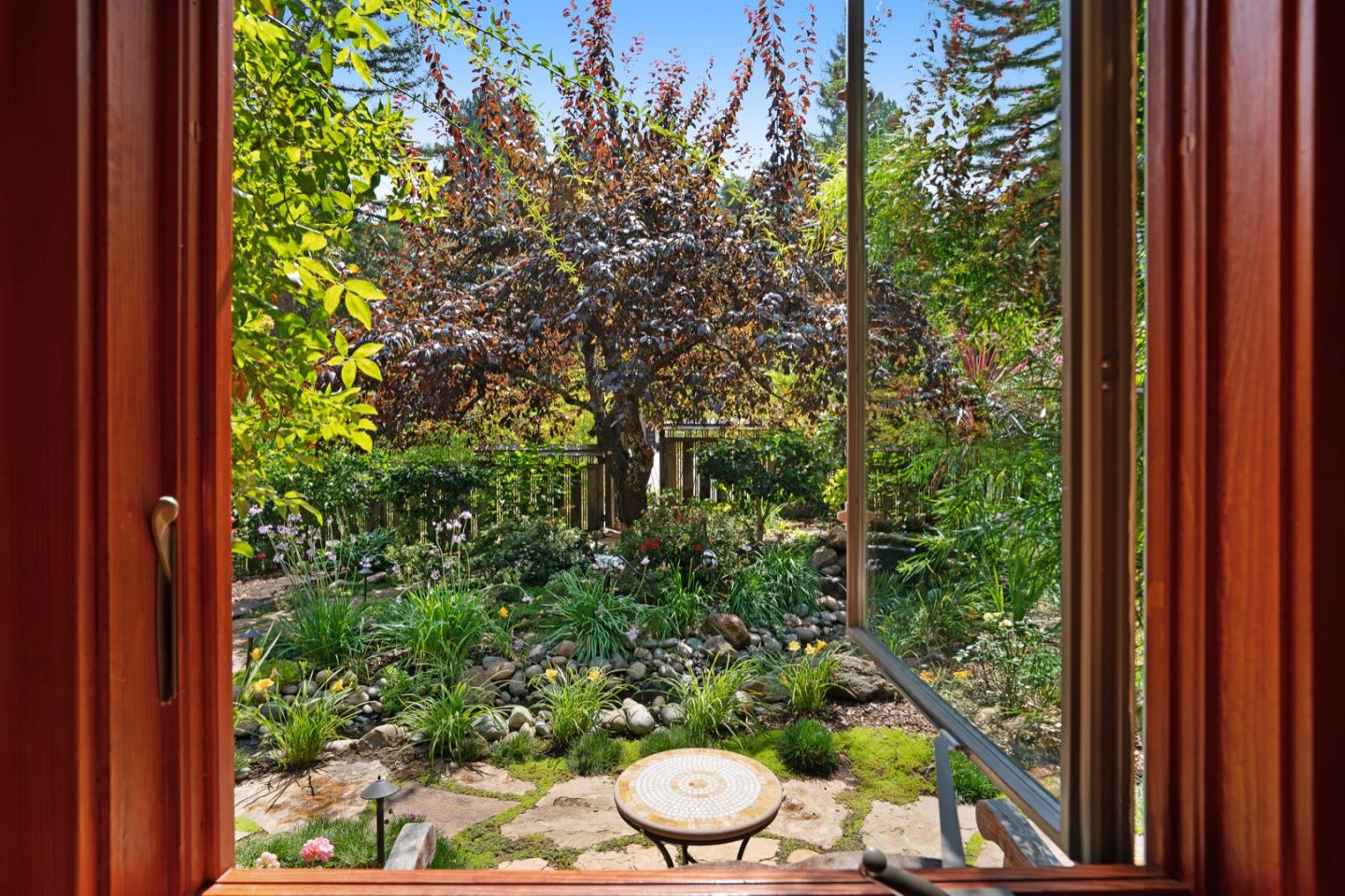 980 Espinosa Road Woodside, CA 94062 - Photo 11 of 40 Gallery Image 11
