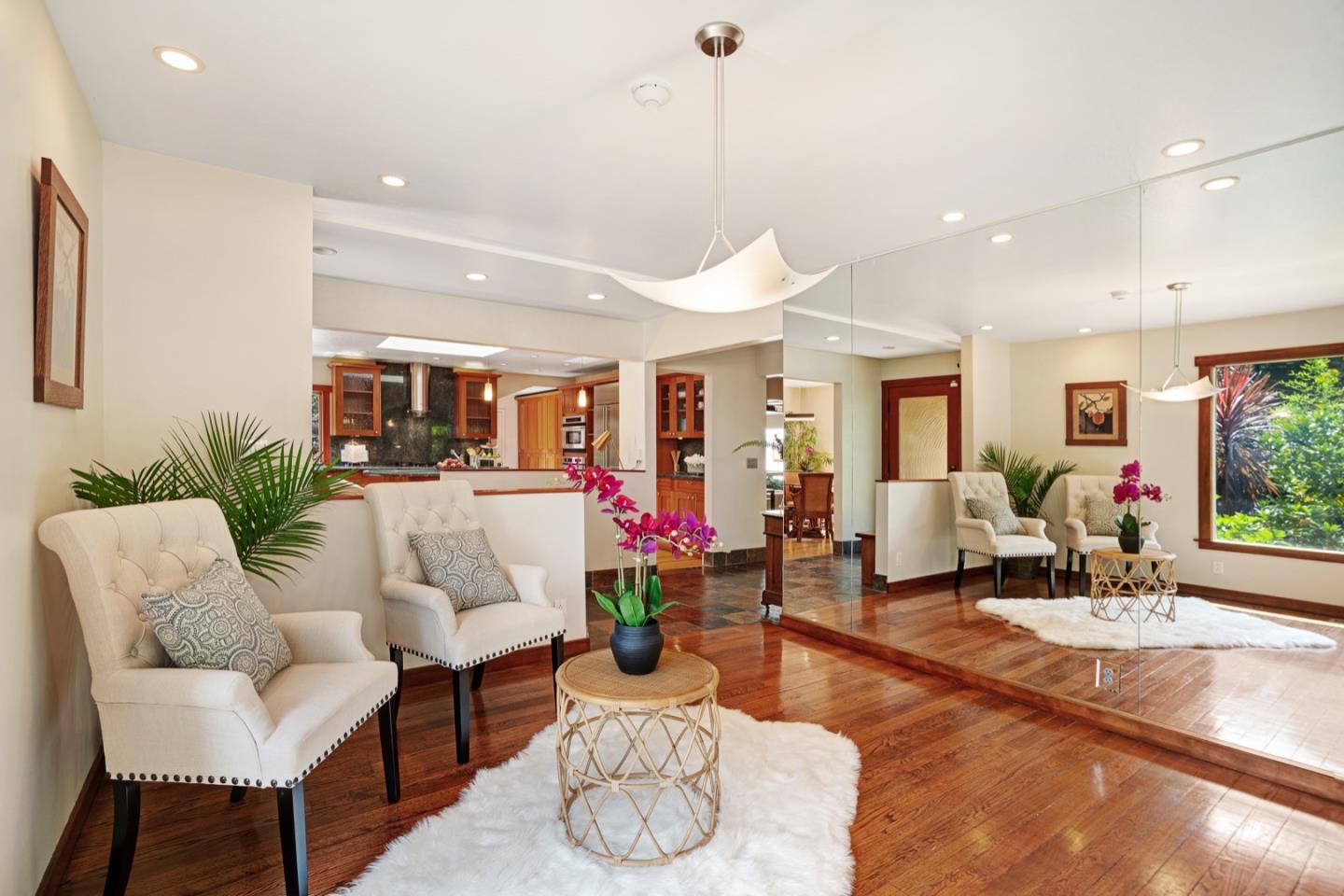 980 Espinosa Road Woodside, CA 94062 - Photo 6 of 40 Gallery Image 6