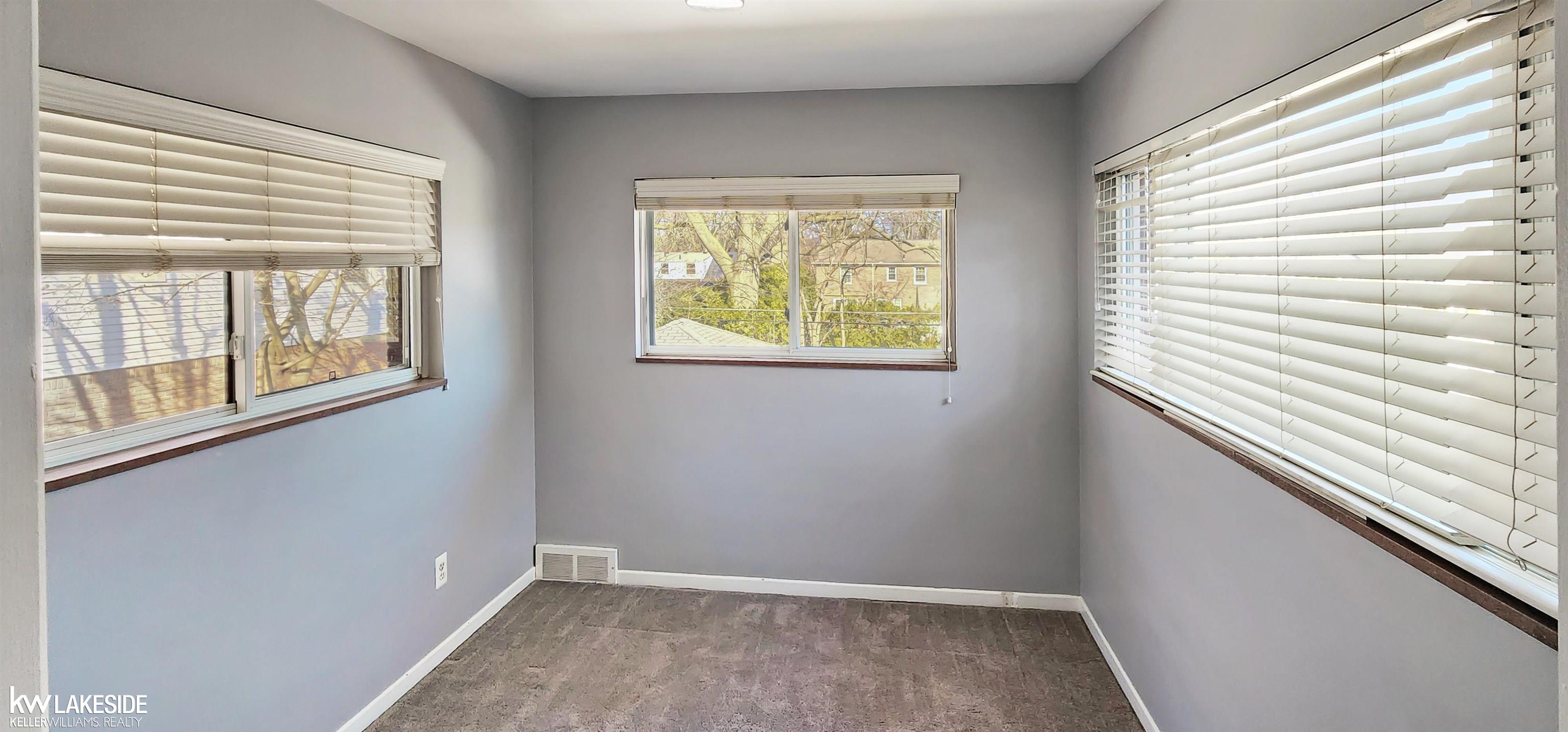 890 Neff Road Grosse Pointe, MI 48230 - Photo 15 of 18