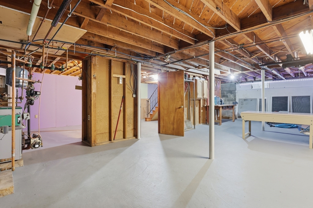 983 Rindge Road Fitchburg, MA 01420 - Photo 18 of 27 Gallery Image 18