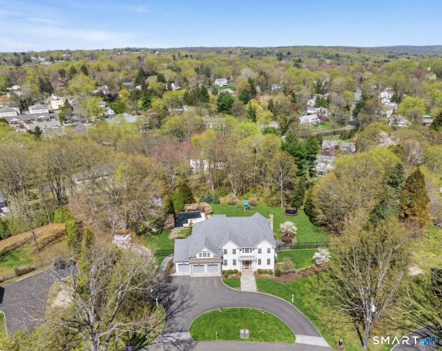 127 Fields Rock Road Fairfield, CT 06890 - Photo 5 of 45