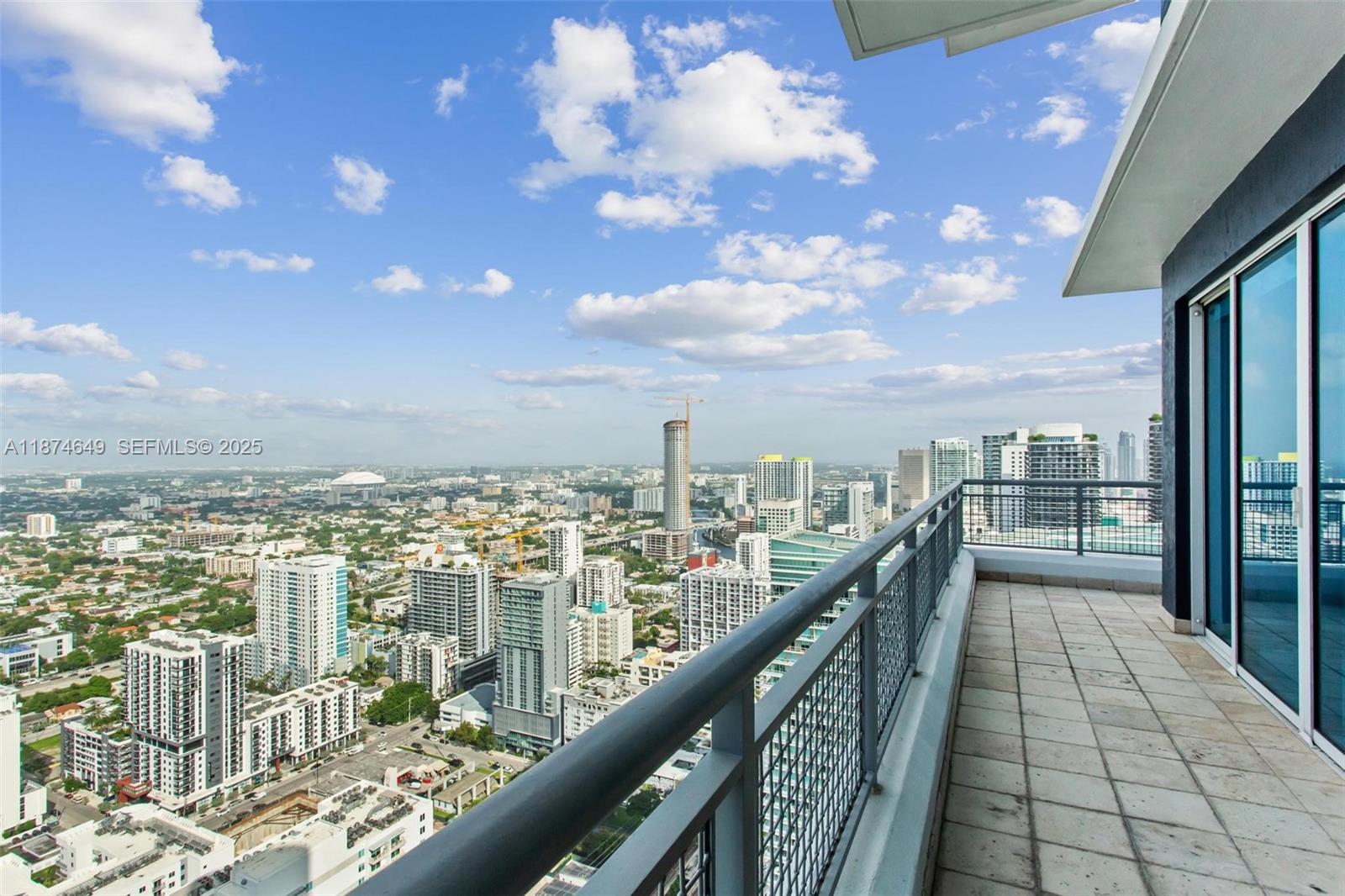 60 Southwest 13th Street, Unit 4413 Miami, FL 33130 - Photo 21 of 41 a view of a balcony with city view