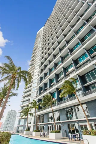 $699,000 | 60 Southwest 13th Street, Unit 4413, Miami, FL 33130