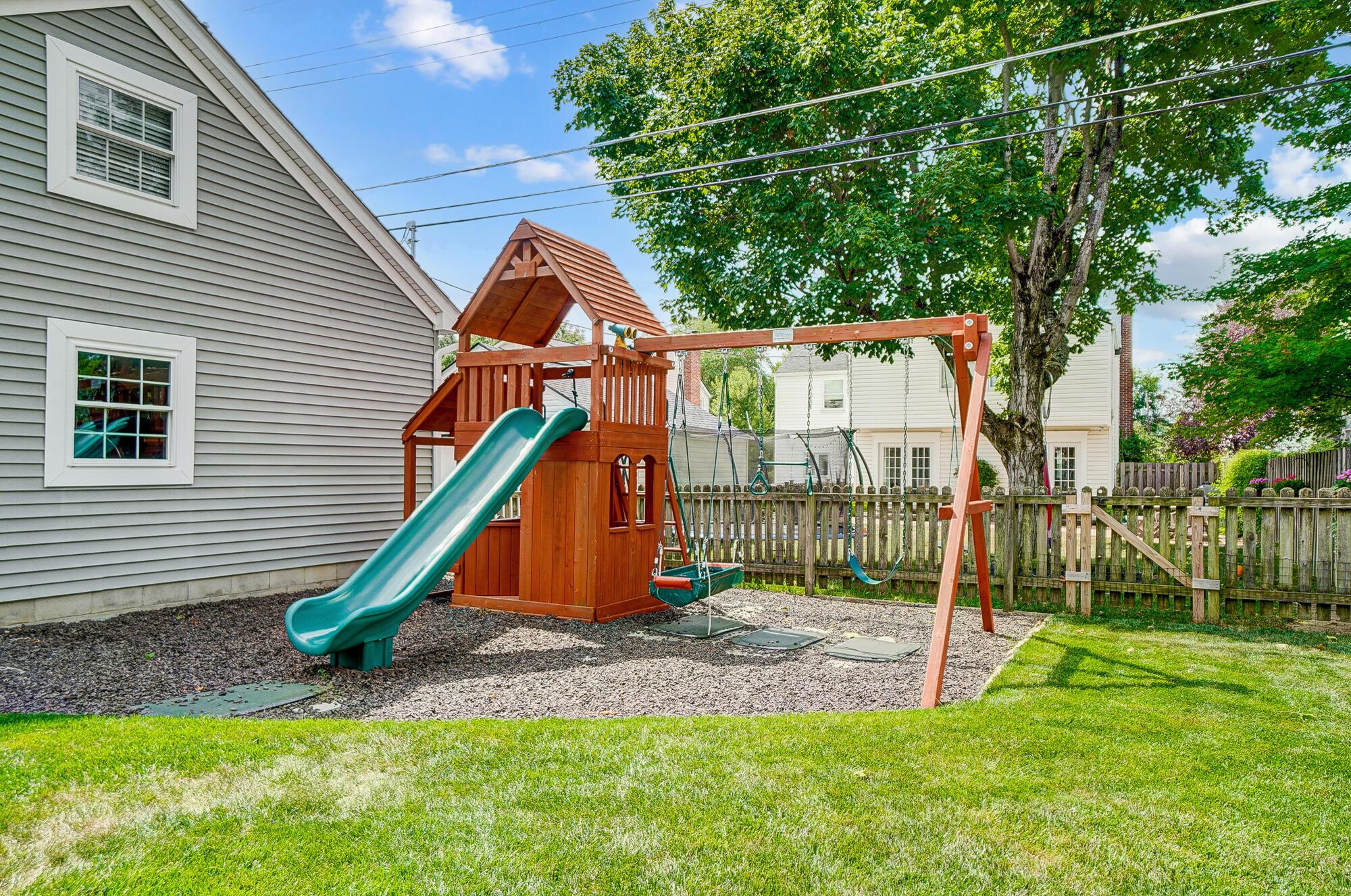 1539 Cardiff Road Columbus, OH 43221 - Photo 39 of 45 What a great fun place for children to play!