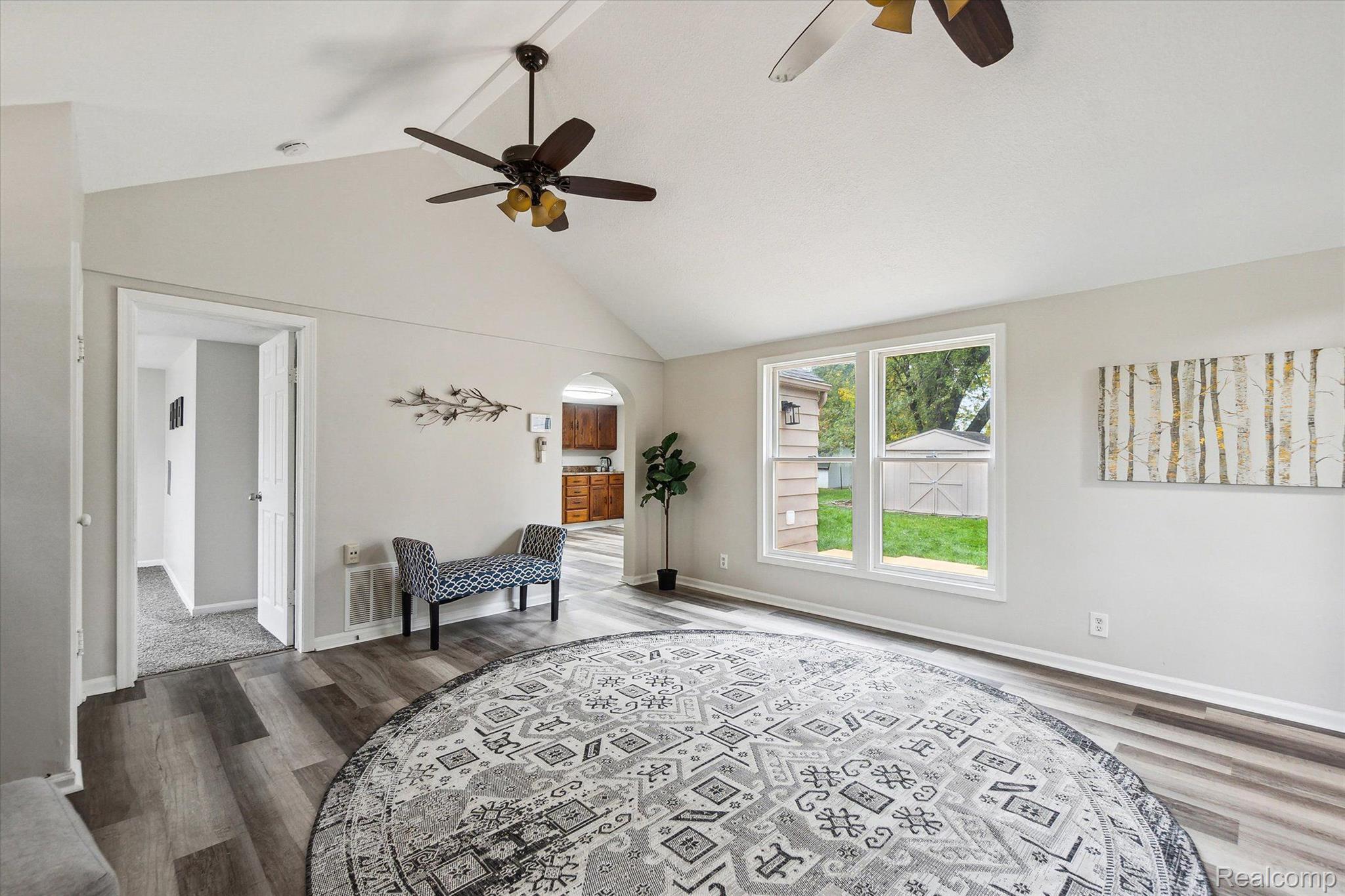 4068 Richfield Road Flint, MI 48506 - Photo 6 of 30 Gallery Image 6