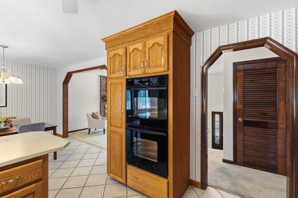 39 Laurelwood Road Rutland, MA 01543 - Photo 12 of 36 Gallery Image 12
