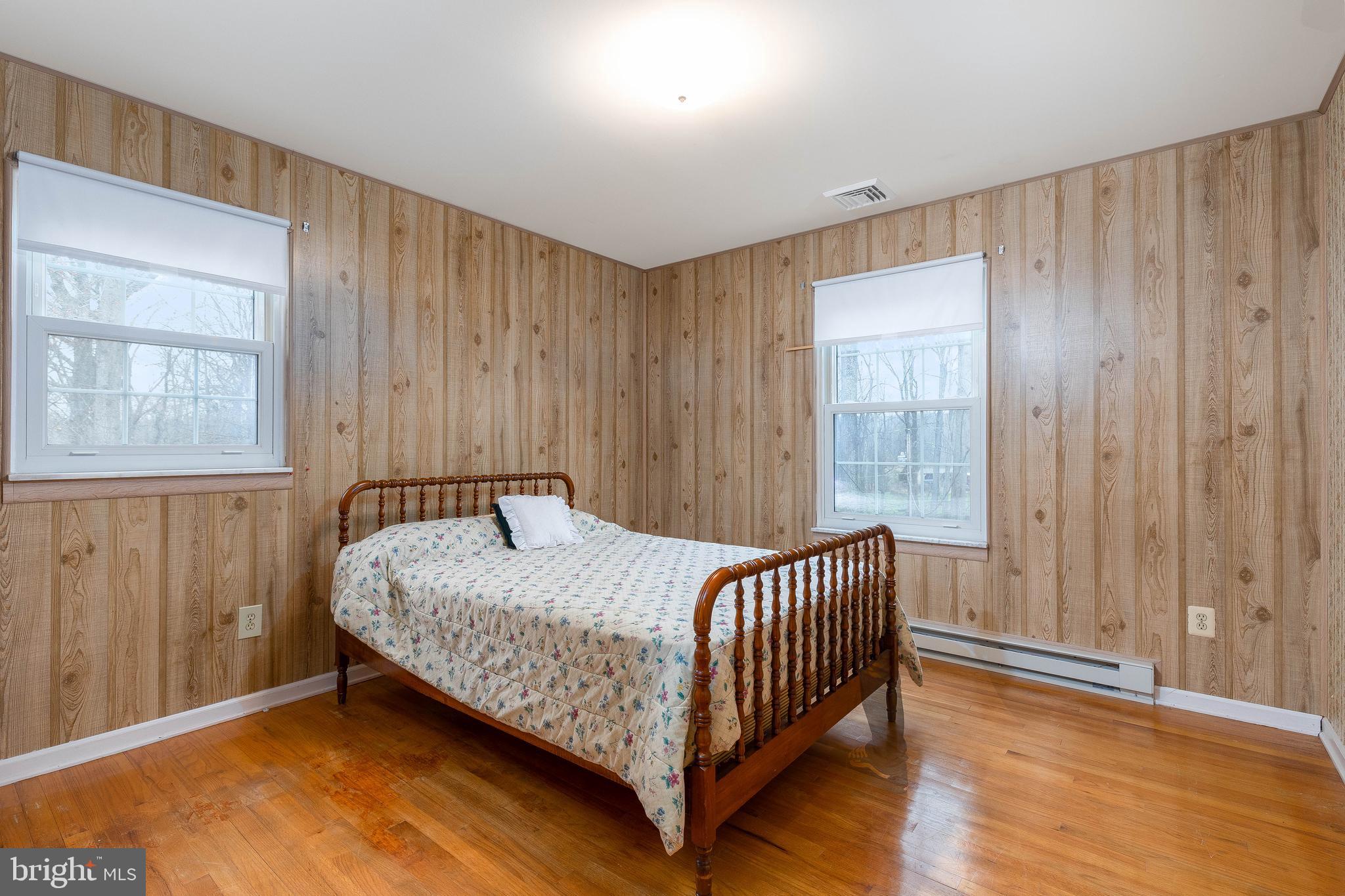 71 Miller Park Road Milford, NJ 08848 - Photo 18 of 28 Gallery Image 18