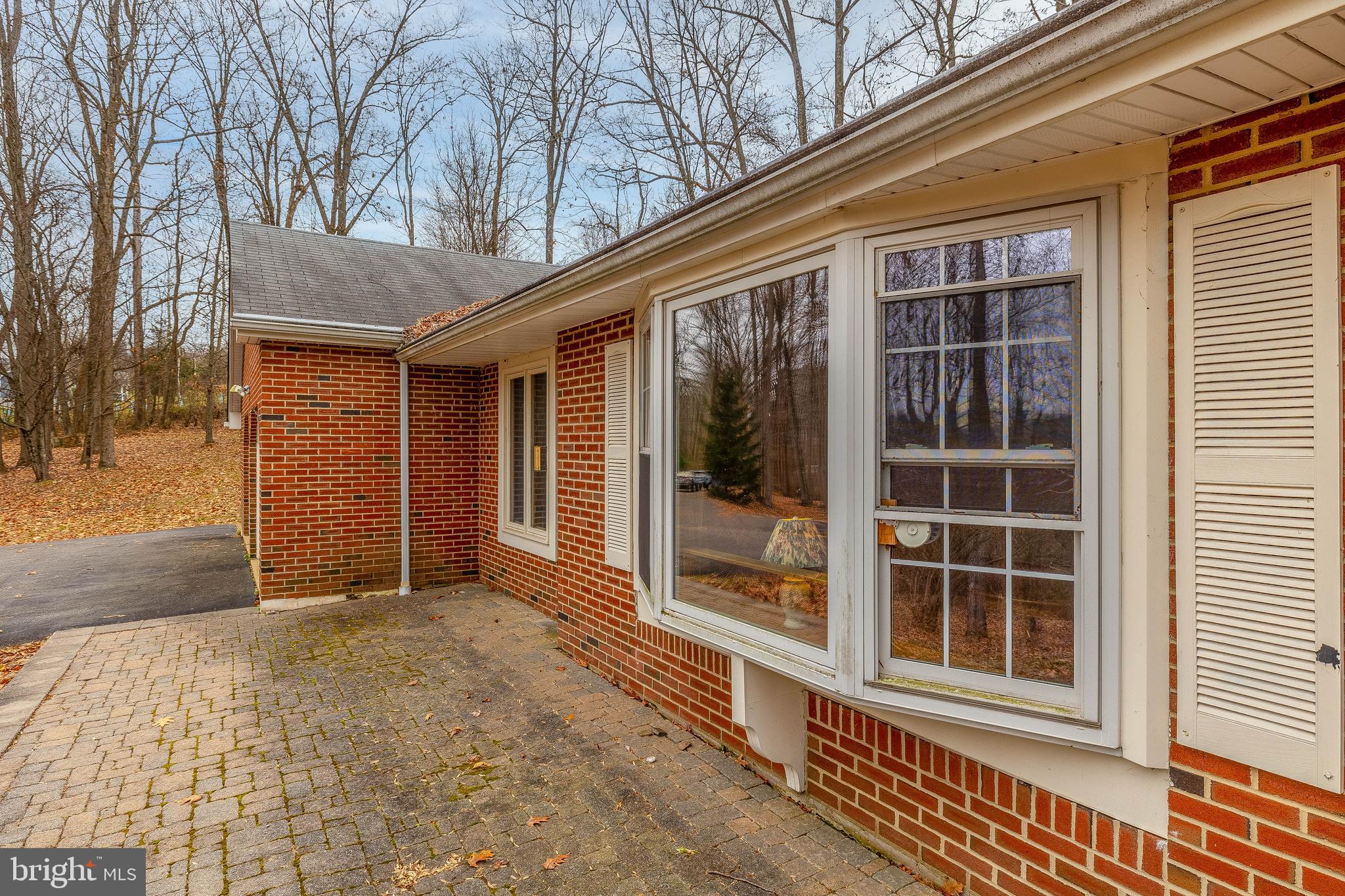 71 Miller Park Road Milford, NJ 08848 - Photo 4 of 28 Gallery Image 4