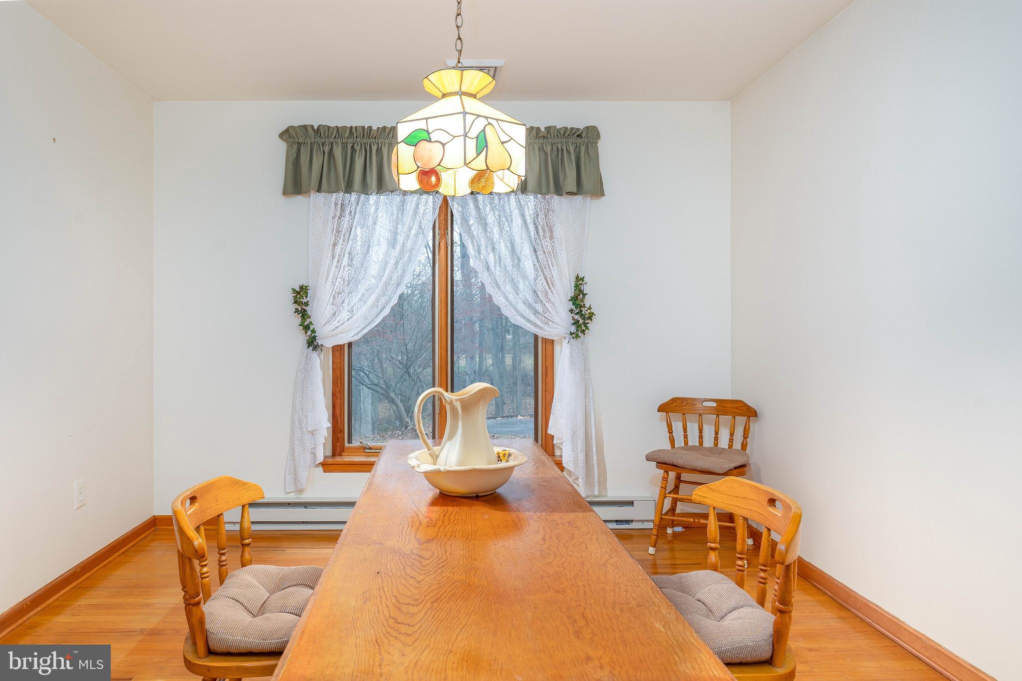 71 Miller Park Road Milford, NJ 08848 - Photo 8 of 28 Gallery Image 8