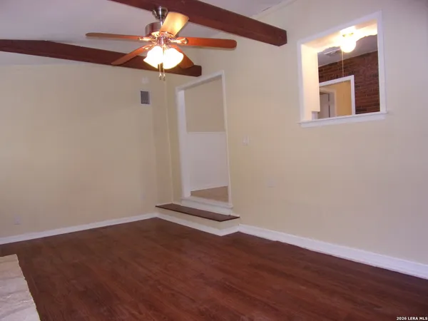 $1,875 | 215 Danville Avenue, San Antonio, TX 78201