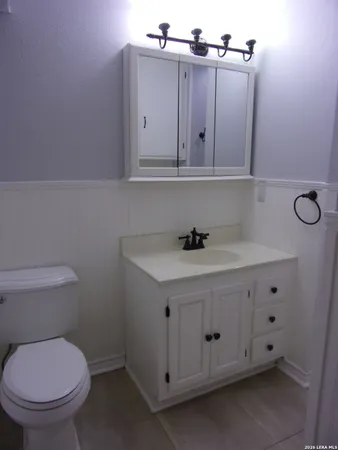 $1,875 | 215 Danville Avenue, San Antonio, TX 78201