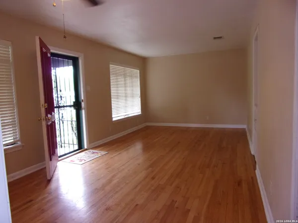 $1,875 | 215 Danville Avenue, San Antonio, TX 78201