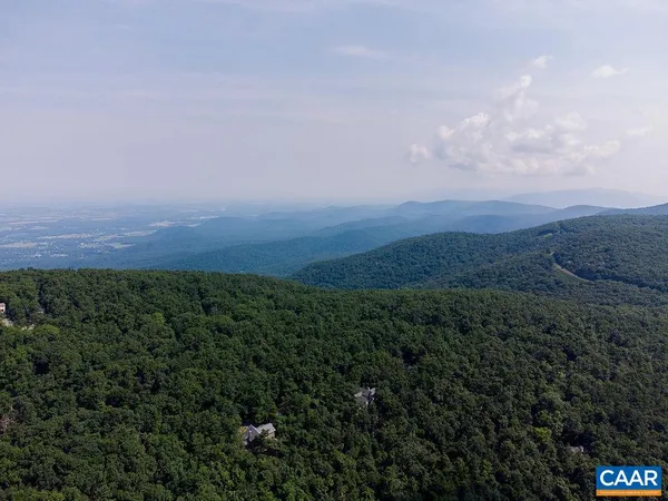 $37,500 | 37 Coopers Vantage, Roseland, VA 22967