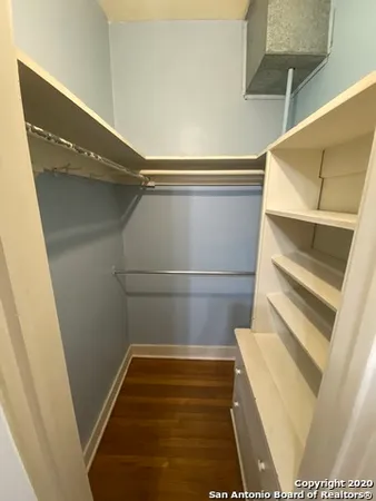 $1,250 | 247 East Lullwood Avenue, Unit FRONT, San Antonio, TX 78212