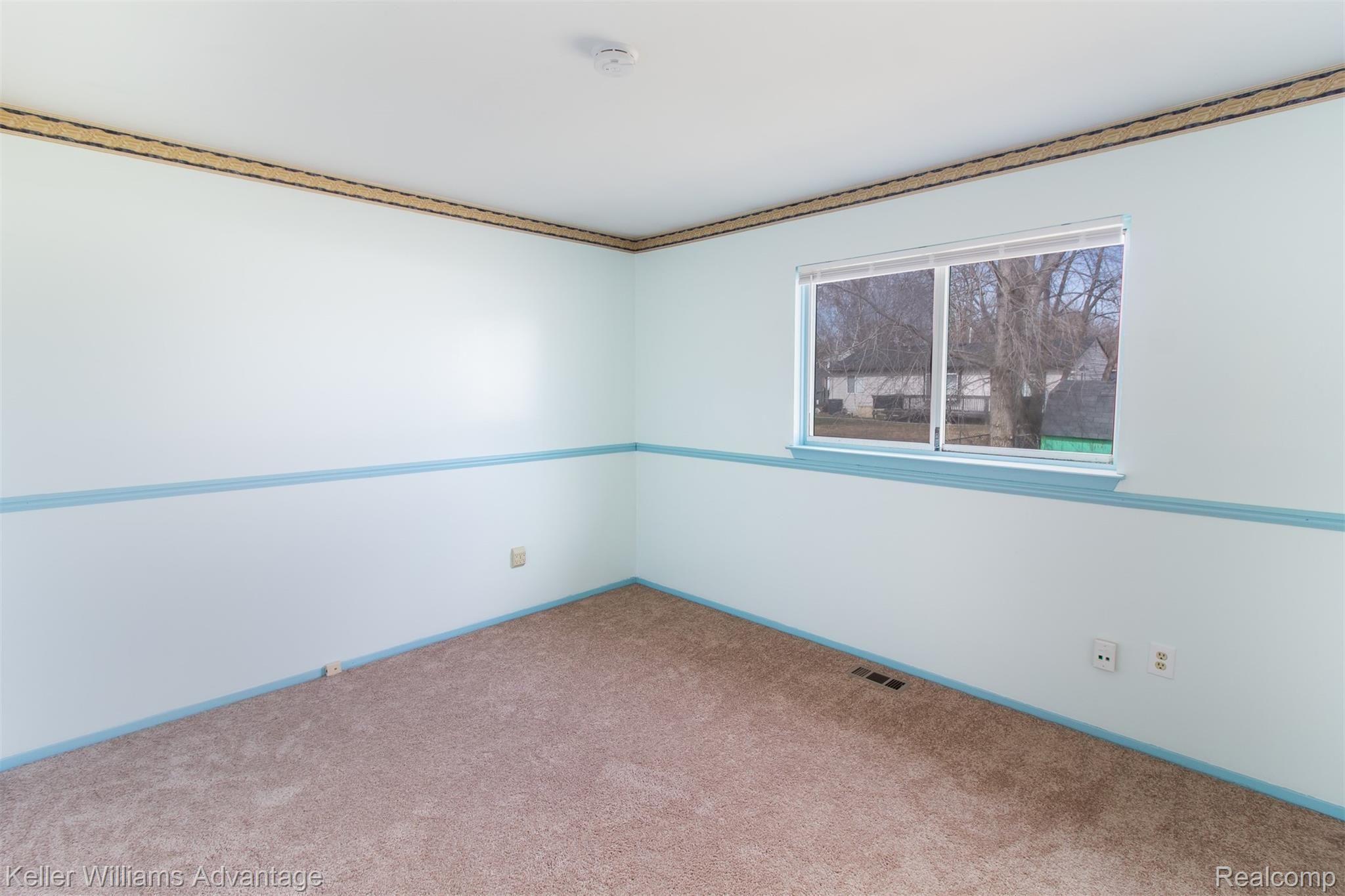 29006 Burning Tree Lane Romulus, MI 48174 - Photo 5 of 41 BurningTreen_29006_Master_01.jpg