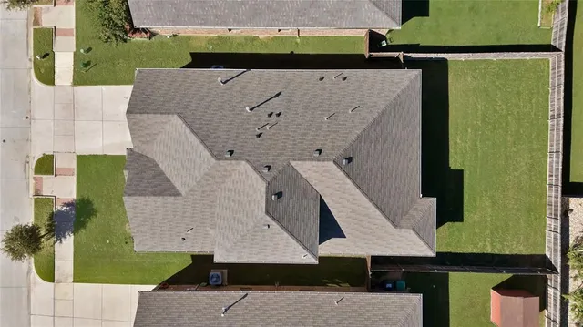 $390,000 | 2121 Corsair Lane, Denton, TX 76210