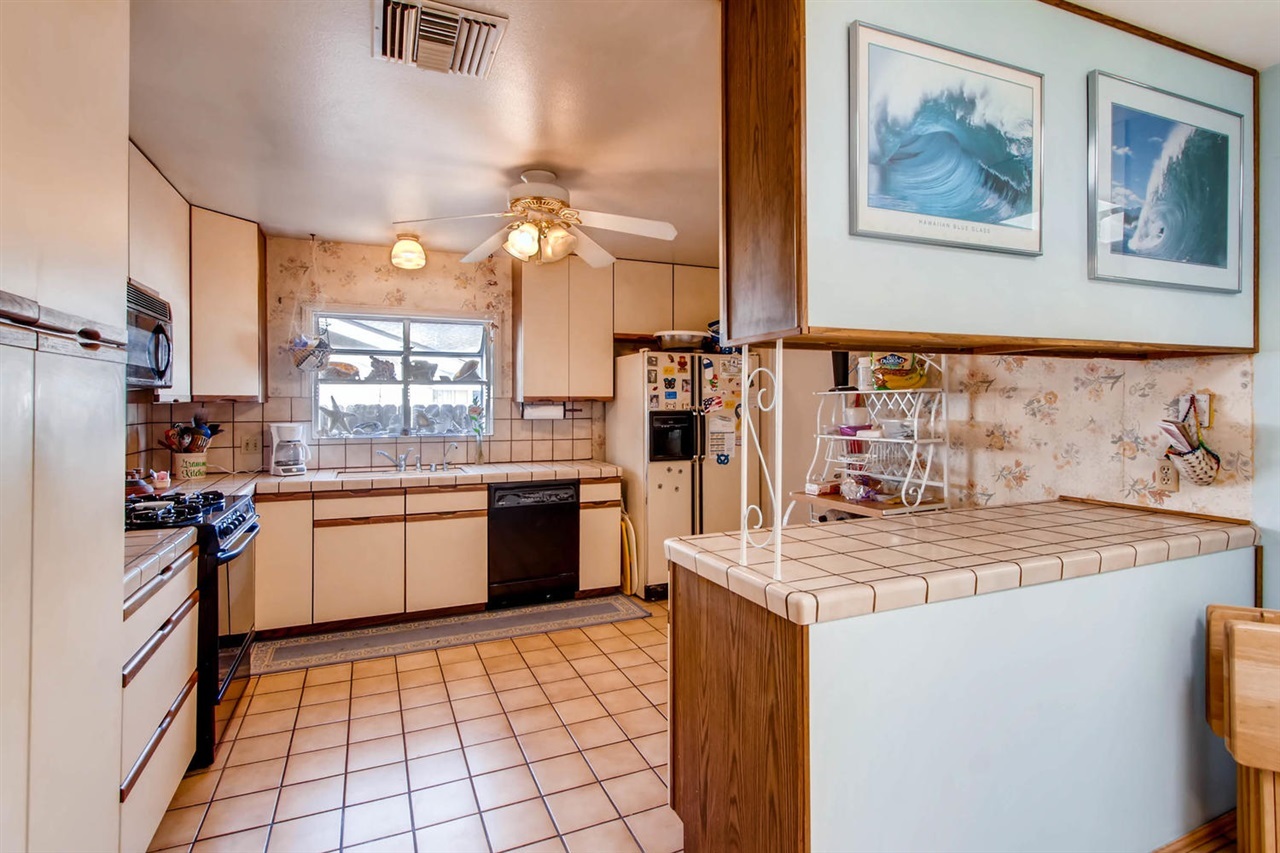 2330 Murray Ridge Road San Diego, CA 92123 - Photo 4 of 25