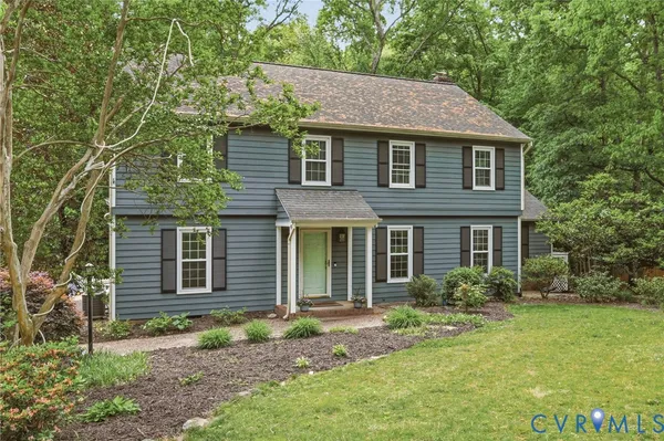 $525,000 | 11628 Wood Bluff Loop, North Chesterfield, VA 23236