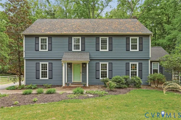 $525,000 | 11628 Wood Bluff Loop, North Chesterfield, VA 23236