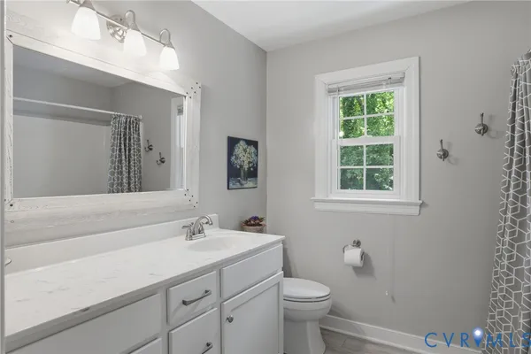 $525,000 | 11628 Wood Bluff Loop, North Chesterfield, VA 23236