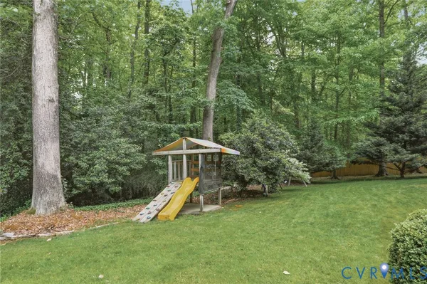 $525,000 | 11628 Wood Bluff Loop, North Chesterfield, VA 23236