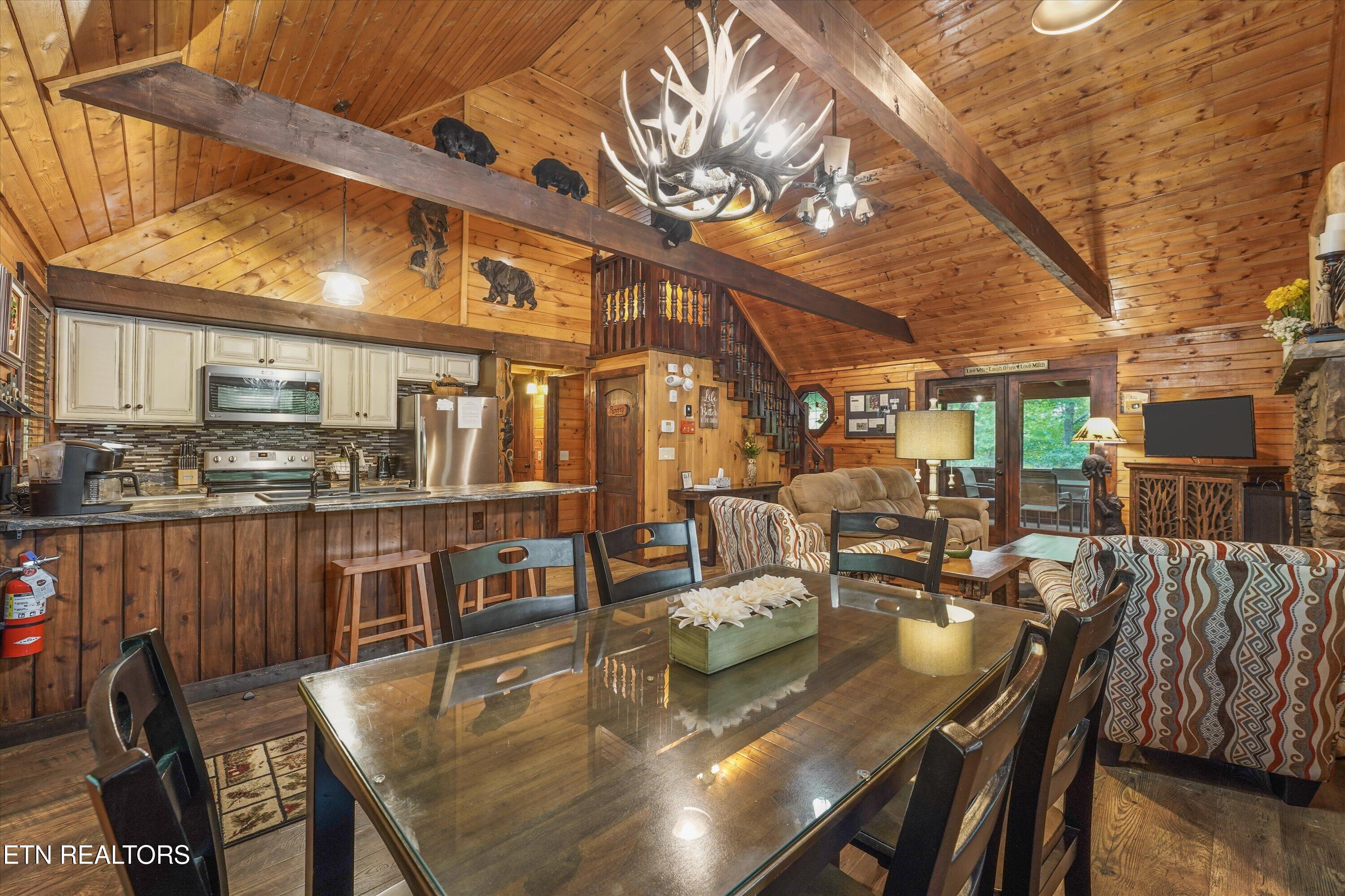 2308 Hidden Mountain Road Sevierville, TN 37876 - Photo 16 of 53 Dining Area