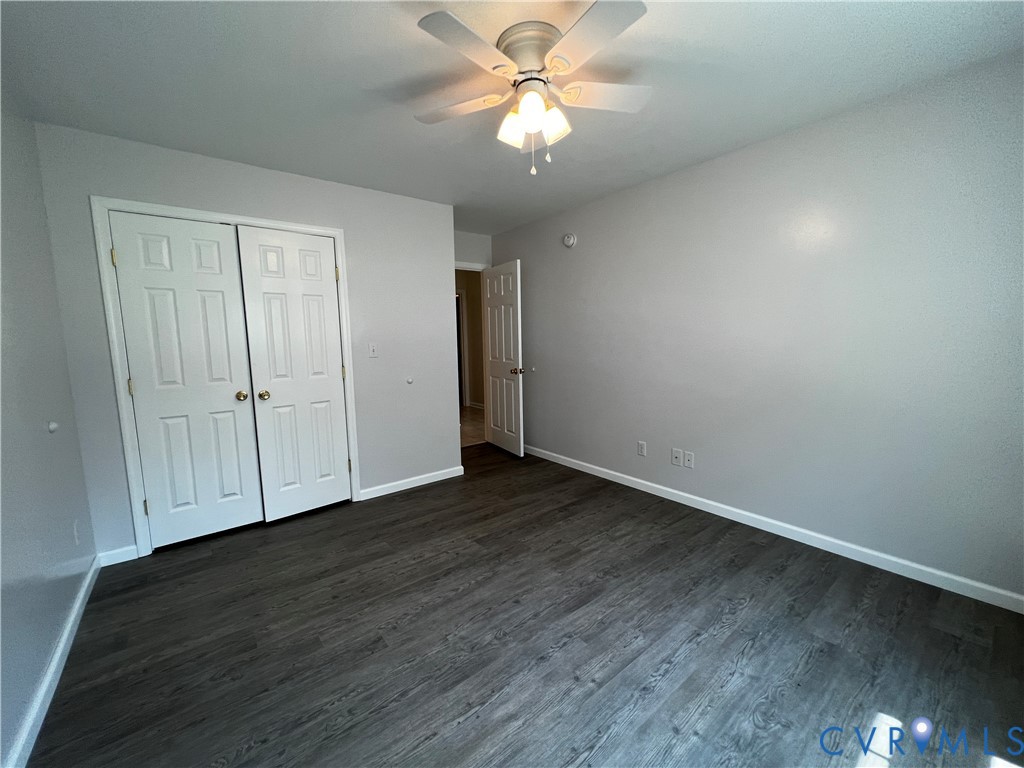 594 Landing Road Farmville, VA 23901 - Photo 15 of 21 wooden floor in an empty room