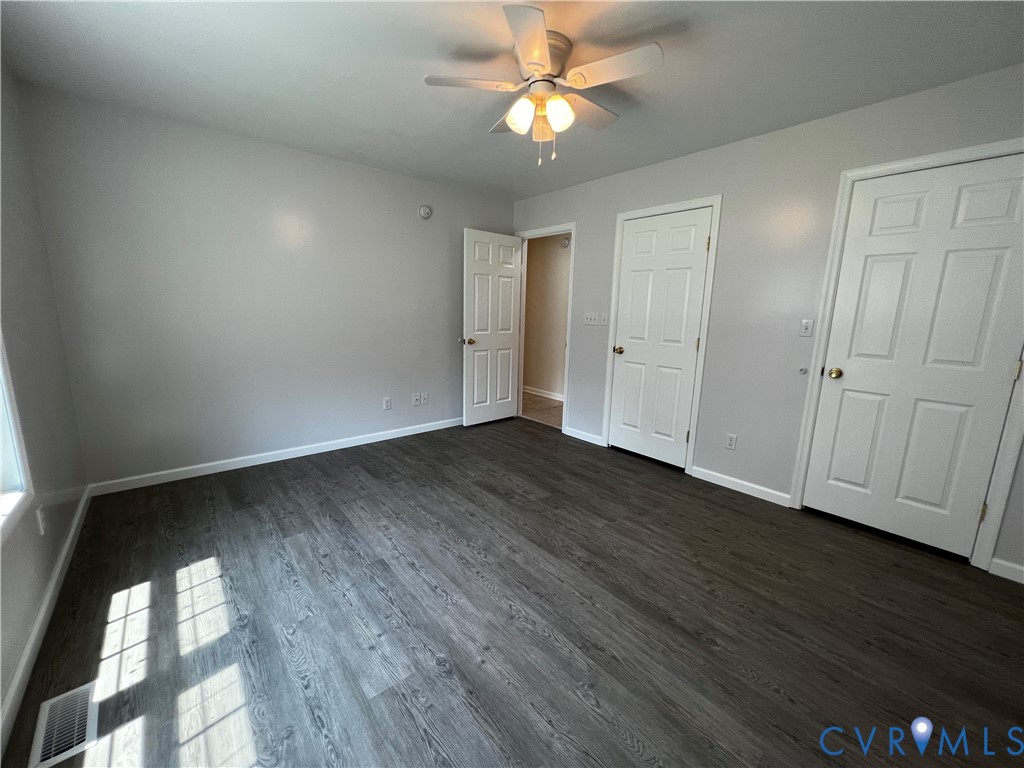 594 Landing Road Farmville, VA 23901 - Photo 18 of 21 wooden floor in an empty room