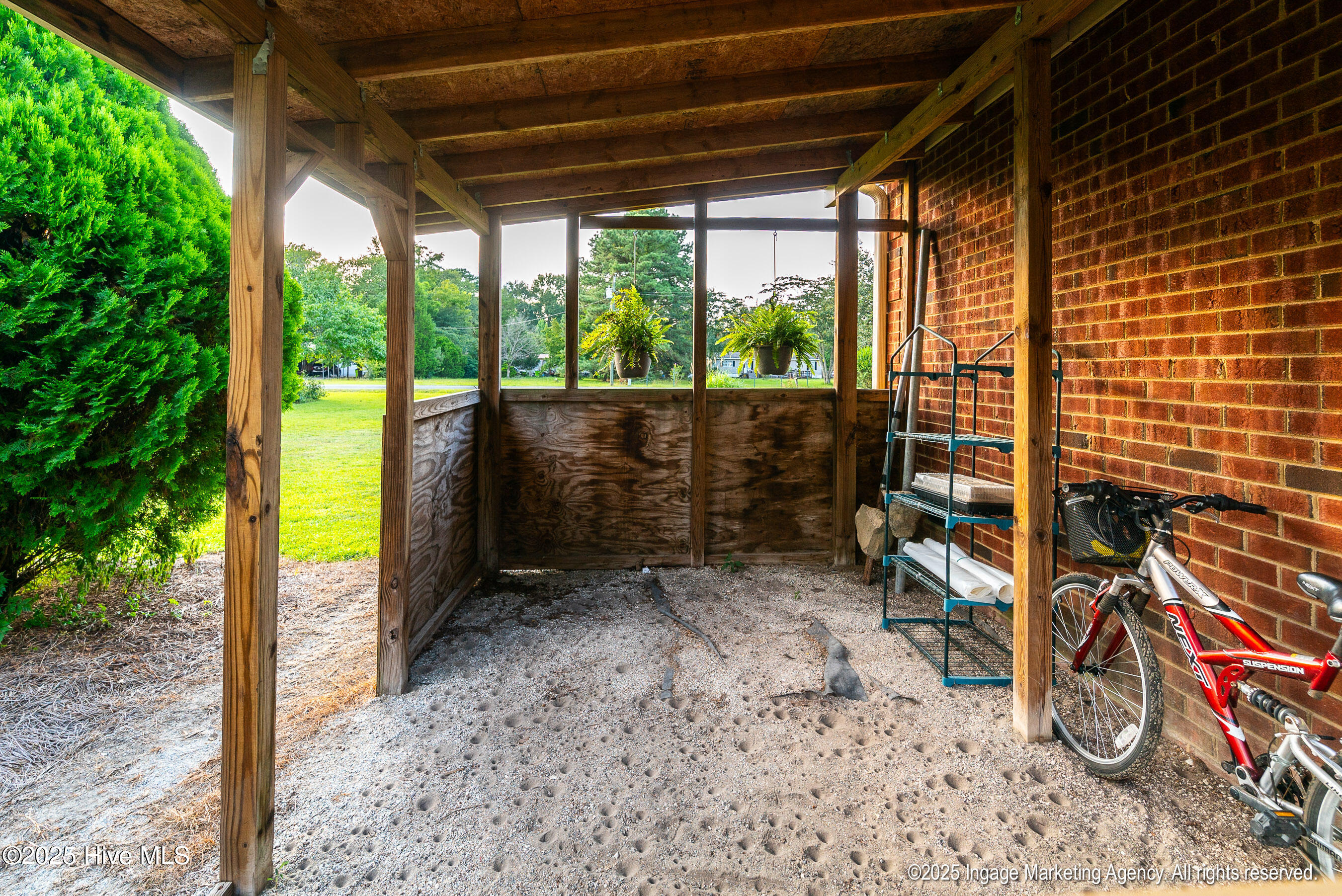460 Riverside Road Grifton, NC 28530 - Photo 50 of 68 20250730 MLS S_Nilsen 460 Riverside Rd G