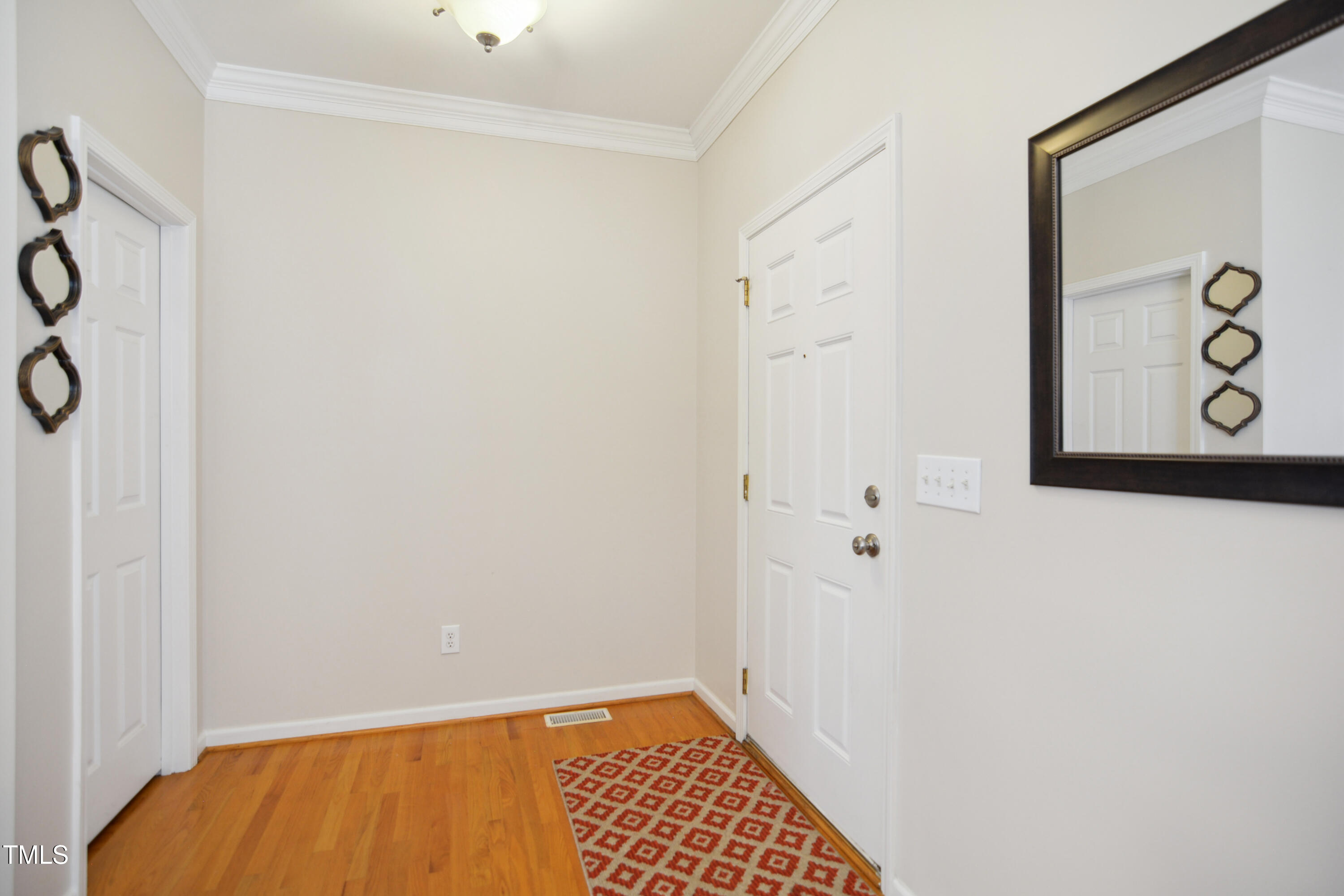 101 Whitney Lane Durham, NC 27713 - Photo 3 of 28