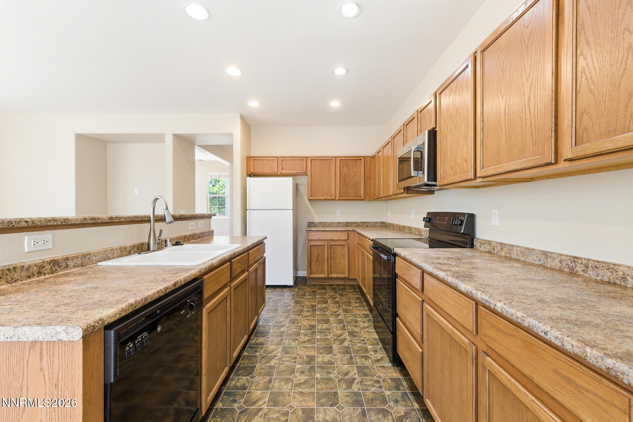 9015 Alsandair Court Reno, NV 89506 - Photo 12 of 43 Alsandair-17