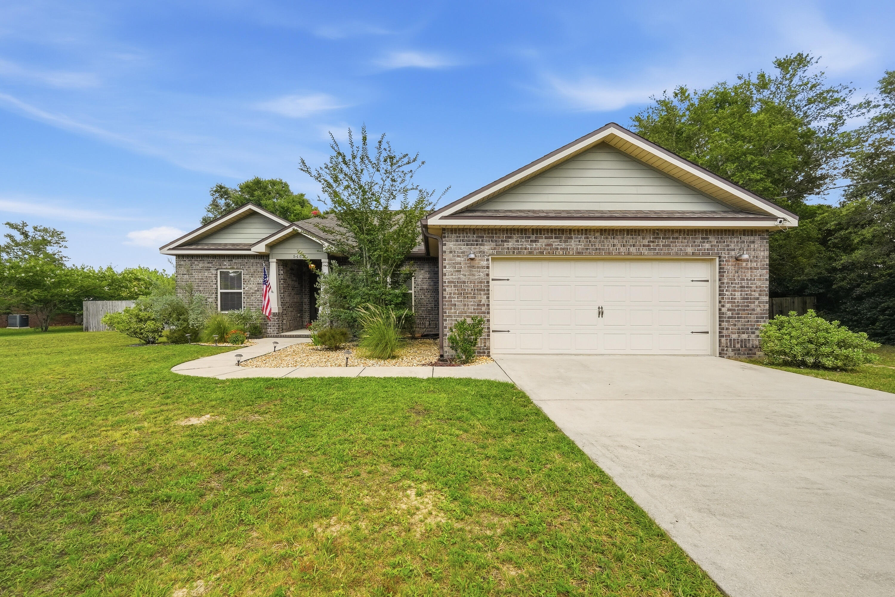 5463 Monterrey Road Crestview, FL 32539 - Photo 9 of 71 5463 monterrey rd exteriors-2