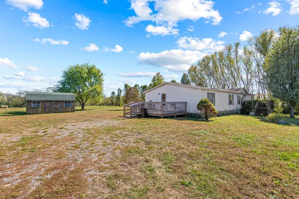 $365,000 | 1064 Lauderdale Lane, Bethpage, TN 37022