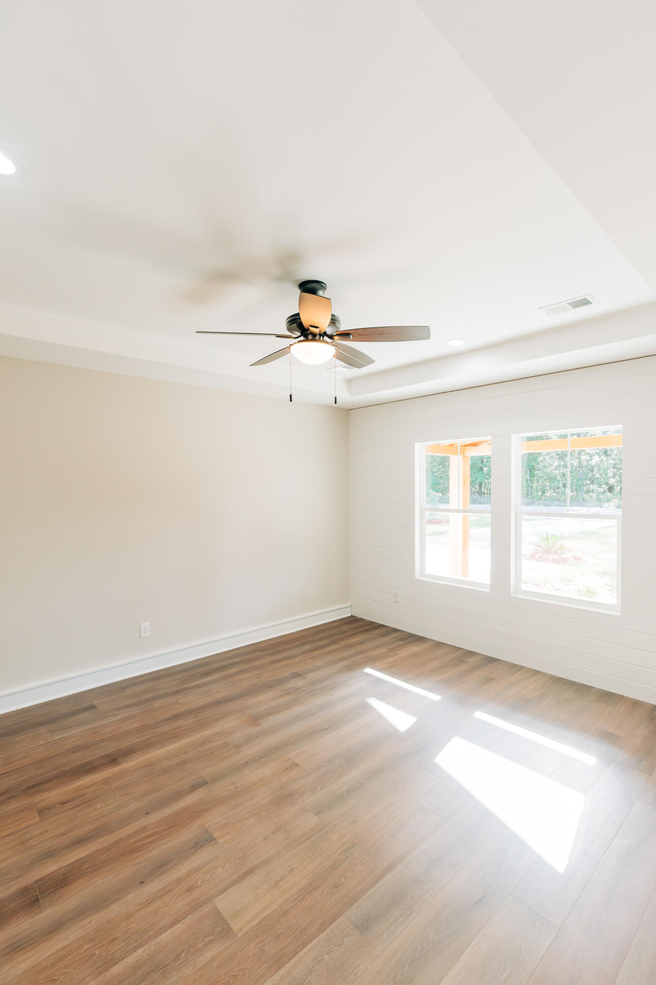 438 Locust Street Walterboro, SC 29488 - Photo 19 of 46
