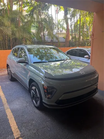 $1,550 | 365 Northeast 125th Street, Unit 412, North Miami, FL 33161