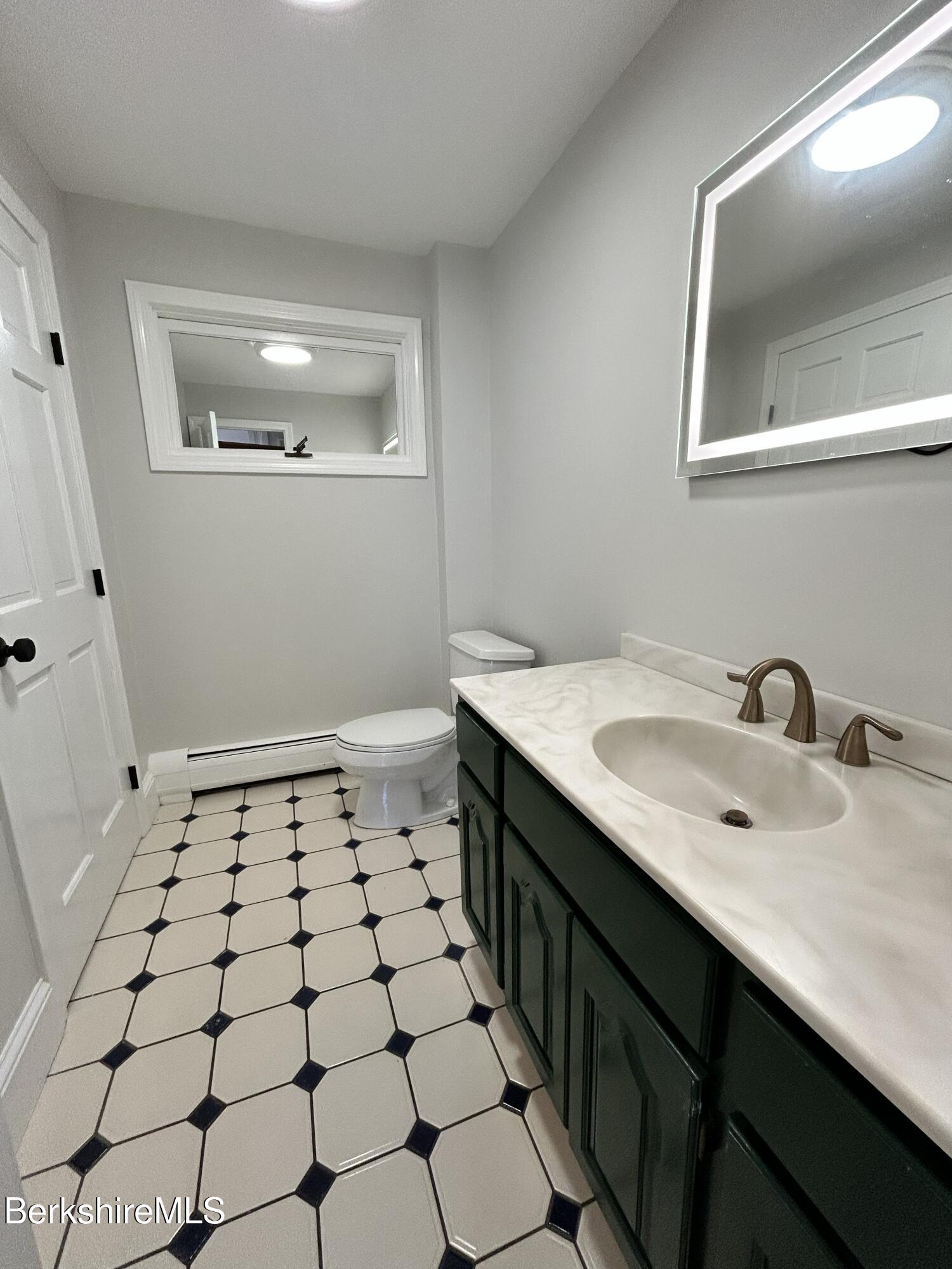 68 Ridge Avenue Pittsfield, MA 01201 - Photo 29 of 56 IMG_0038