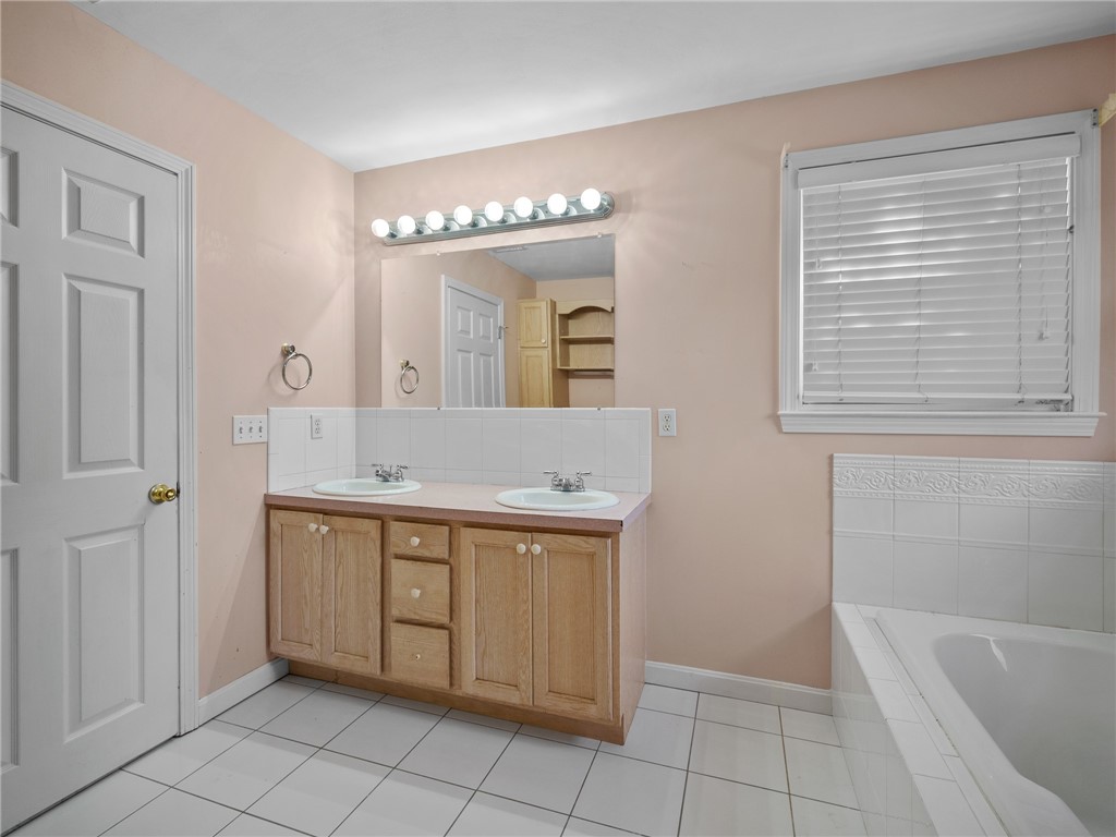 30 Quail Ridge Road Cranston, RI 02921 - Photo 30 of 40 Gallery Image 30