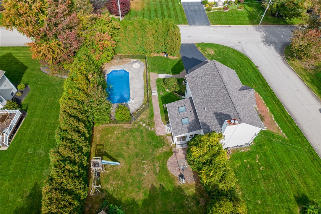 30 Quail Ridge Road Cranston, RI 02921 - Photo 5 of 40 Gallery Image 5