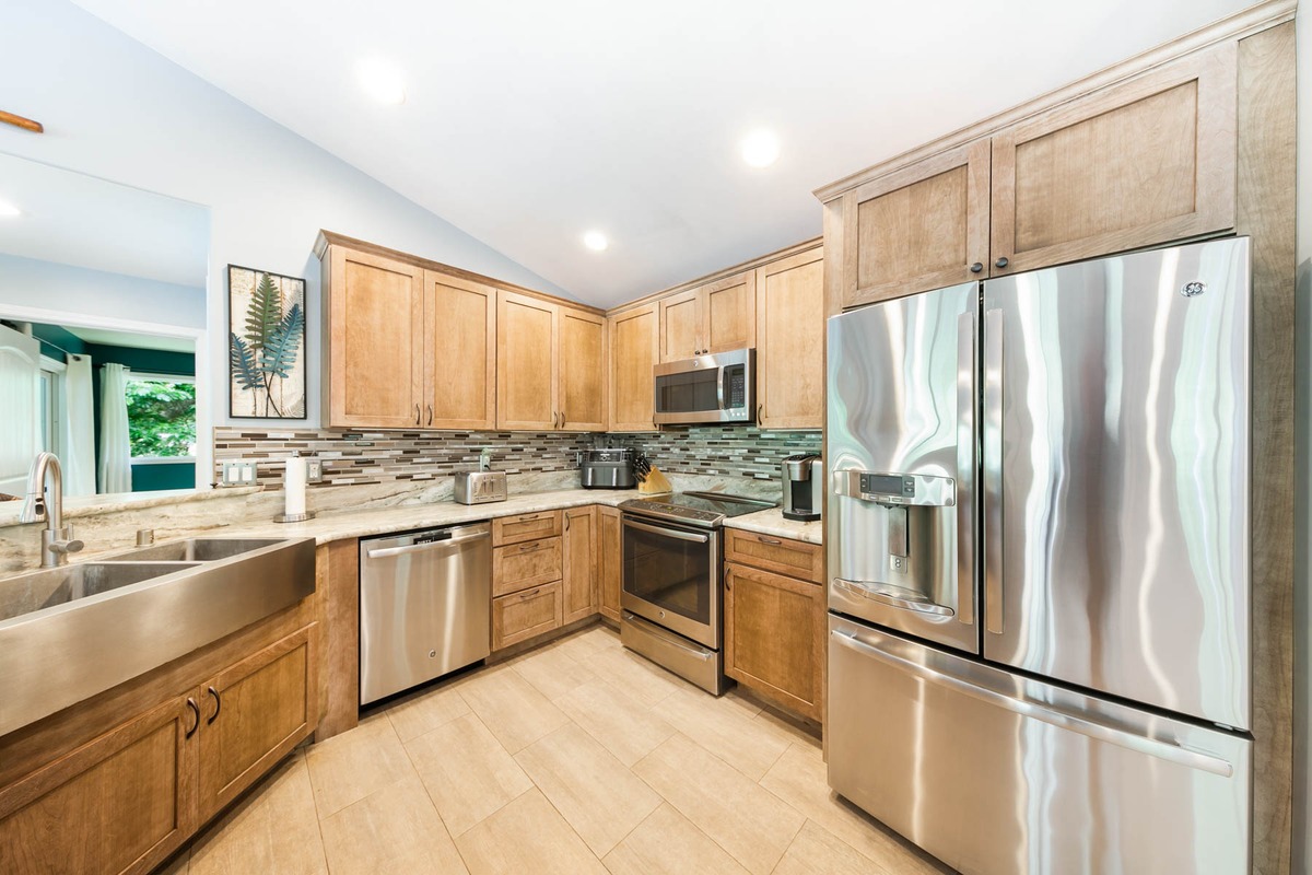 5442 Menehune Road Waimea, HI 96796 - Photo 4 of 30 Gallery Image 4