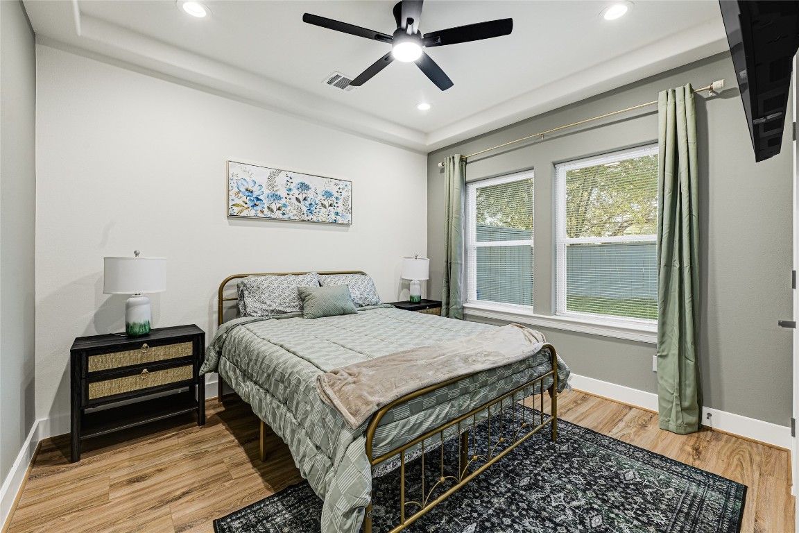 3510 Rebecca Street Houston, TX 77021 - Photo 7 of 28