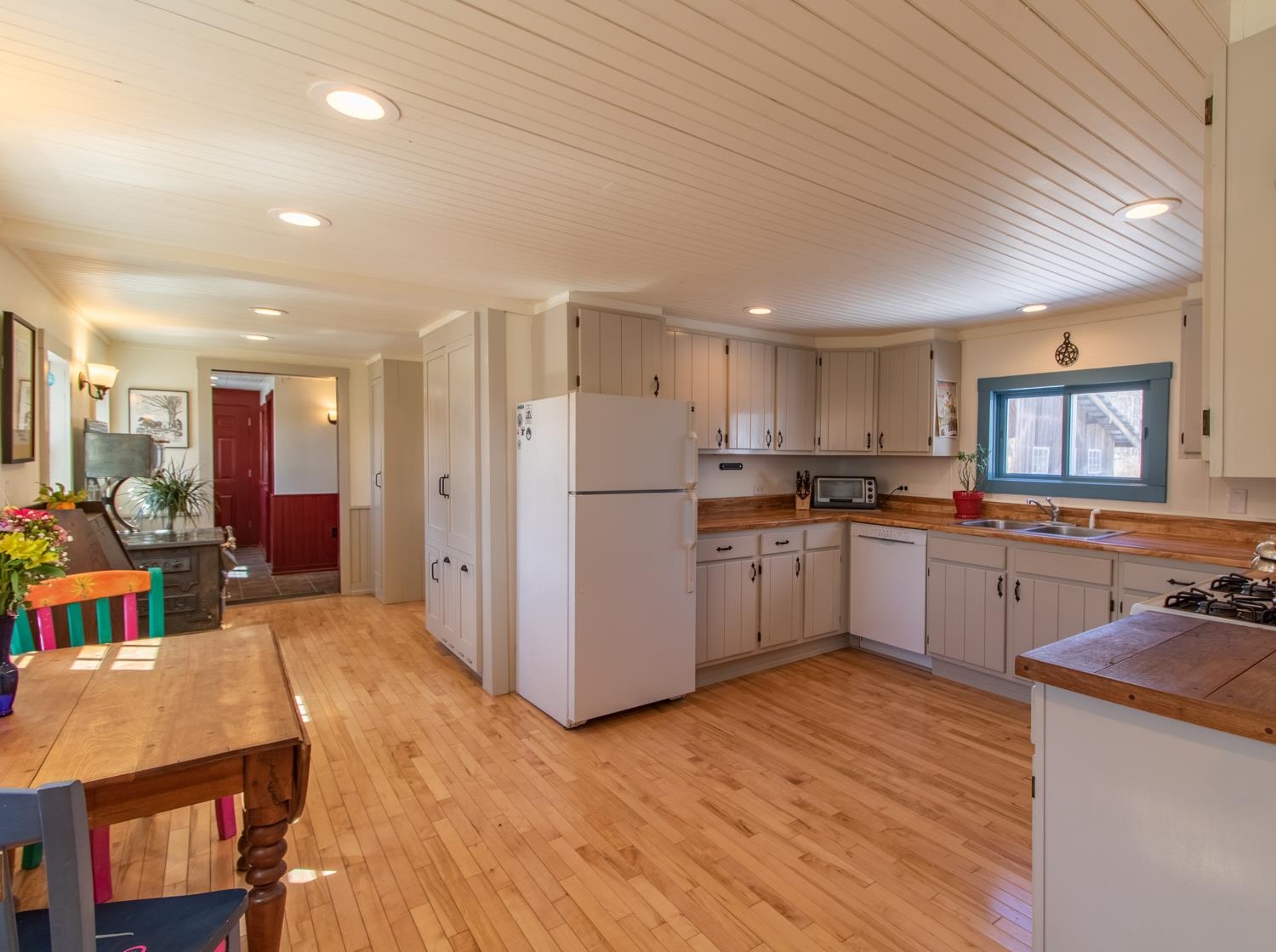 105 Corey Hill Road Newbury, VT 05051 - Photo 8 of 30