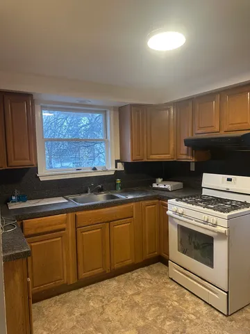 $459,900 | 141 Center Street, West Haven, CT 06516