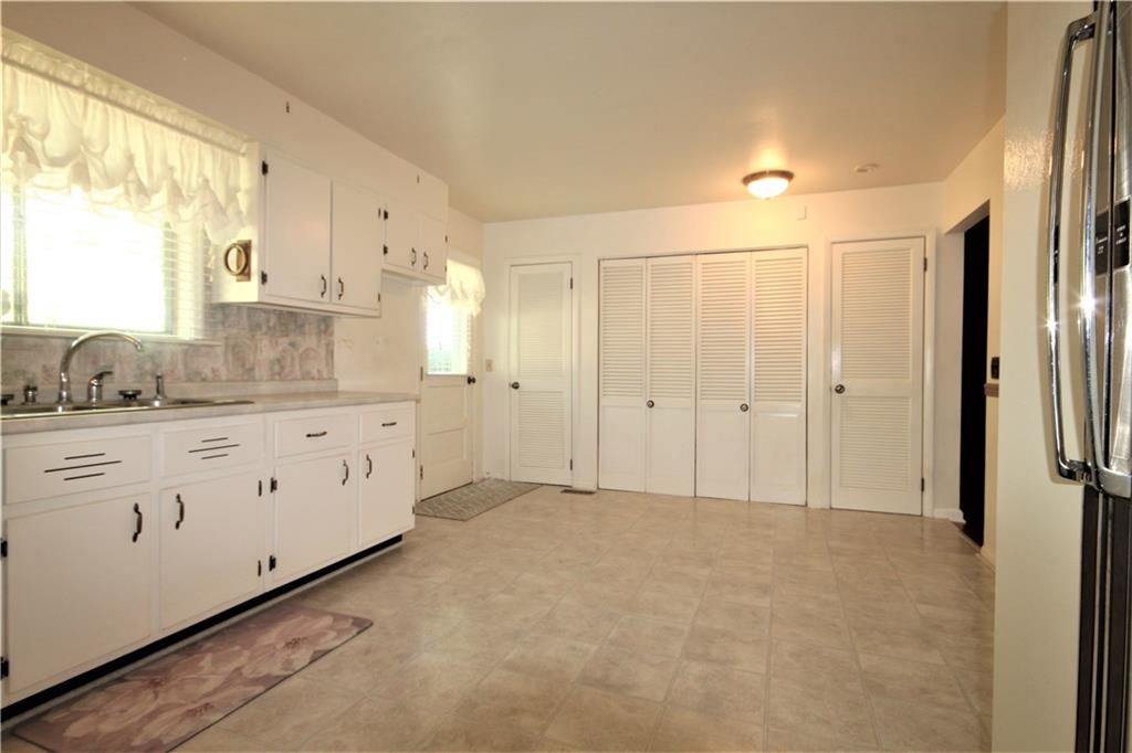 5415 Tincher Road Indianapolis, IN 46221 - Photo 7 of 21 Gallery Image 7