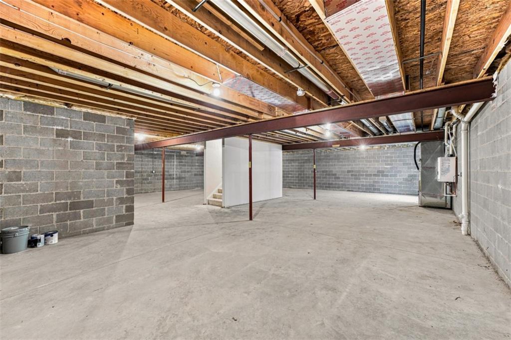 1167 Valley Club Road, Unit 115 Irwin, PA 15642 - Photo 37 of 46 Gallery Image 37