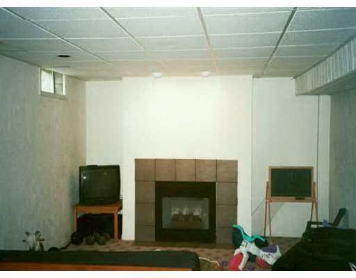 245 Countryview Road Slippery Rock, PA 16057 - Photo 7 of 8 Den/Family/Great Room.